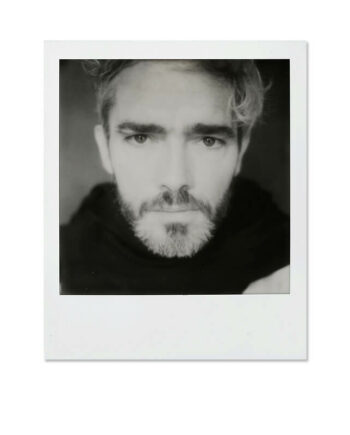 Polaroid_Originals_BW_Film_I-TYPE_c